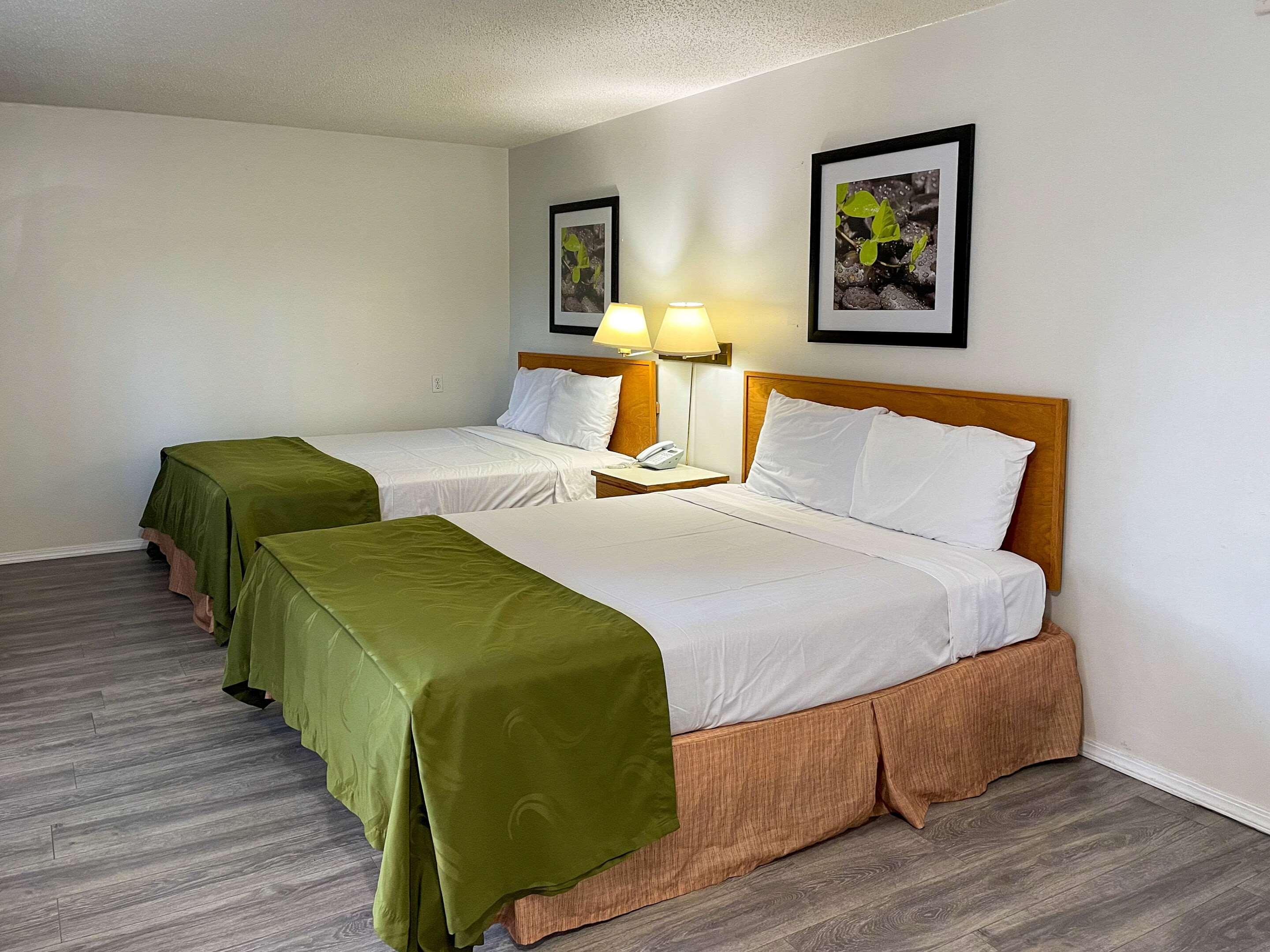 Rodeway Inn & Suites Omak - Okanogan Exterior foto