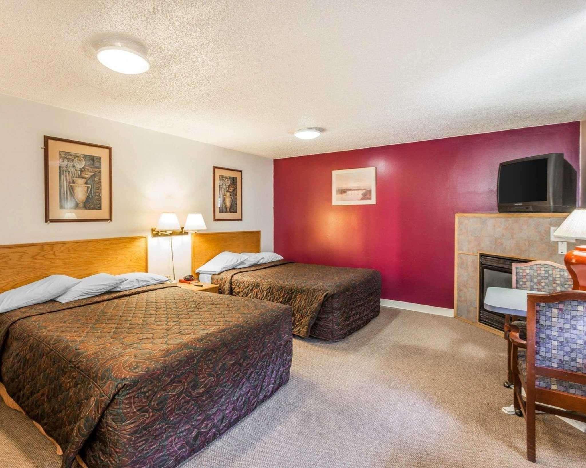 Rodeway Inn & Suites Omak - Okanogan Exterior foto
