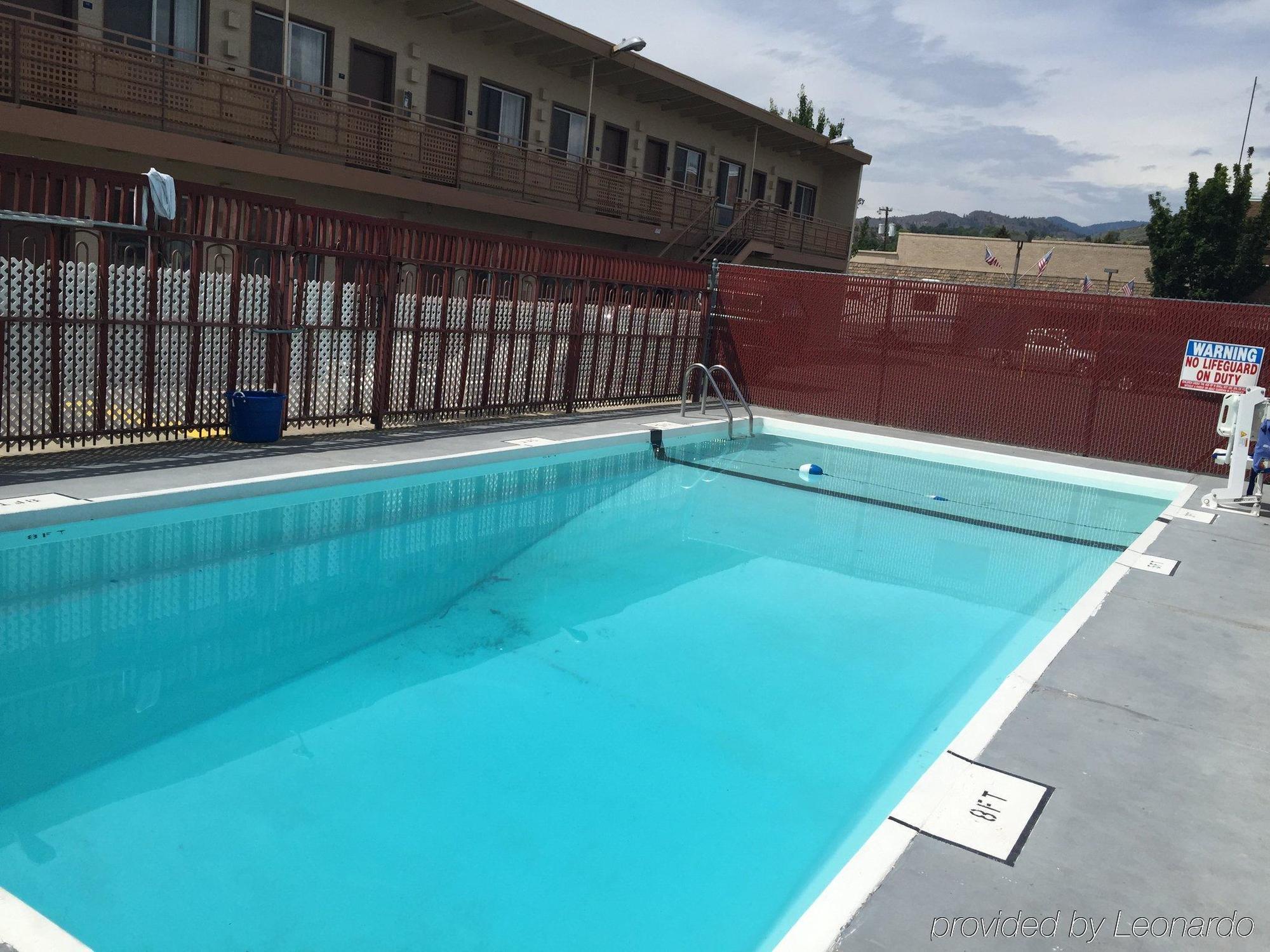 Rodeway Inn & Suites Omak - Okanogan Exterior foto