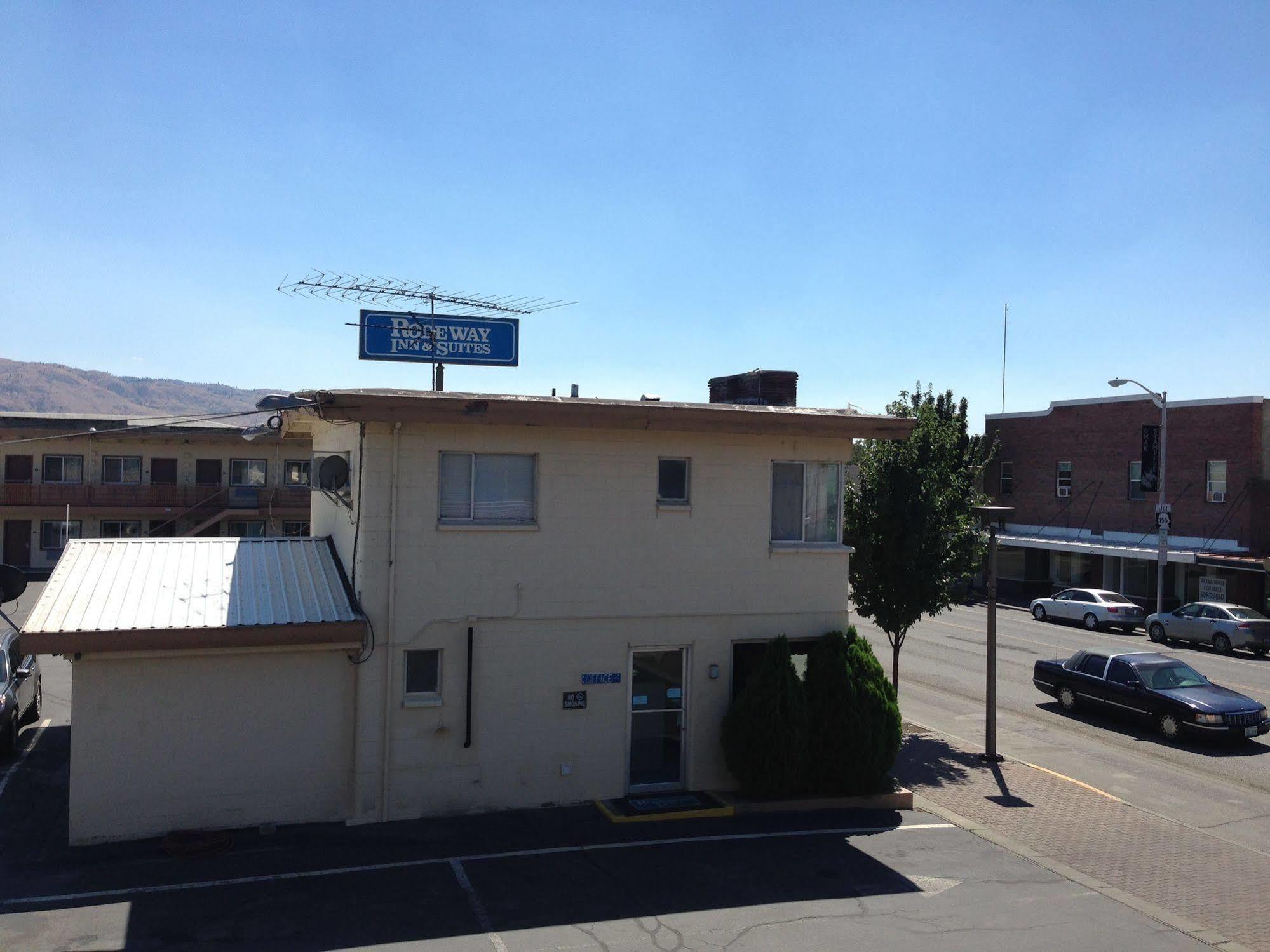 Rodeway Inn & Suites Omak - Okanogan Exterior foto